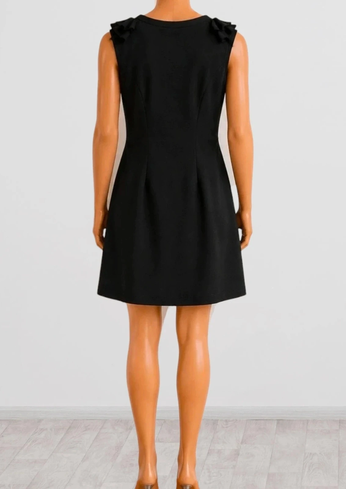Vestido preto justo e único – photo 2